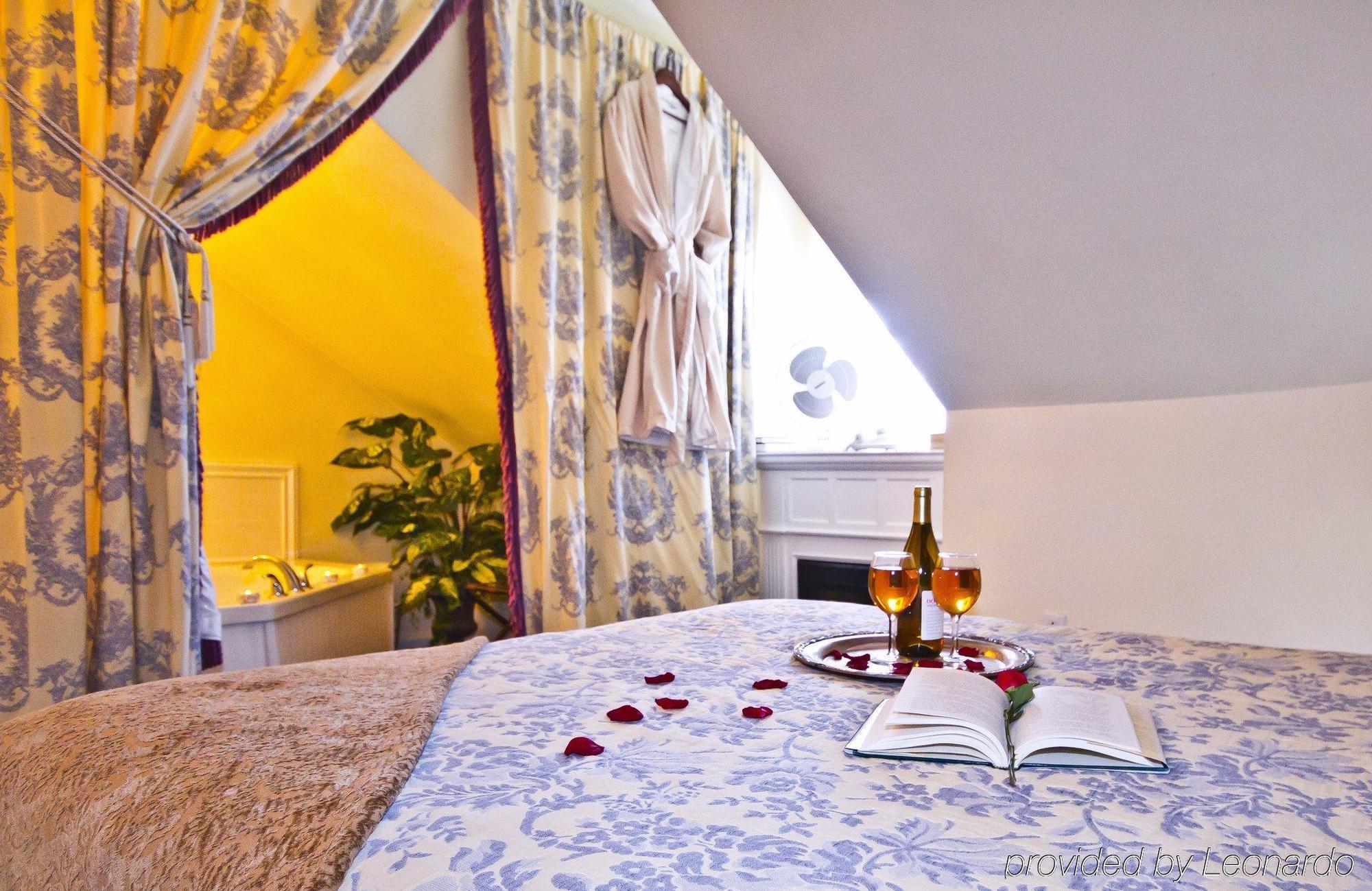 Elk Forge Bed And Breakfast Елктон Екстер'єр фото