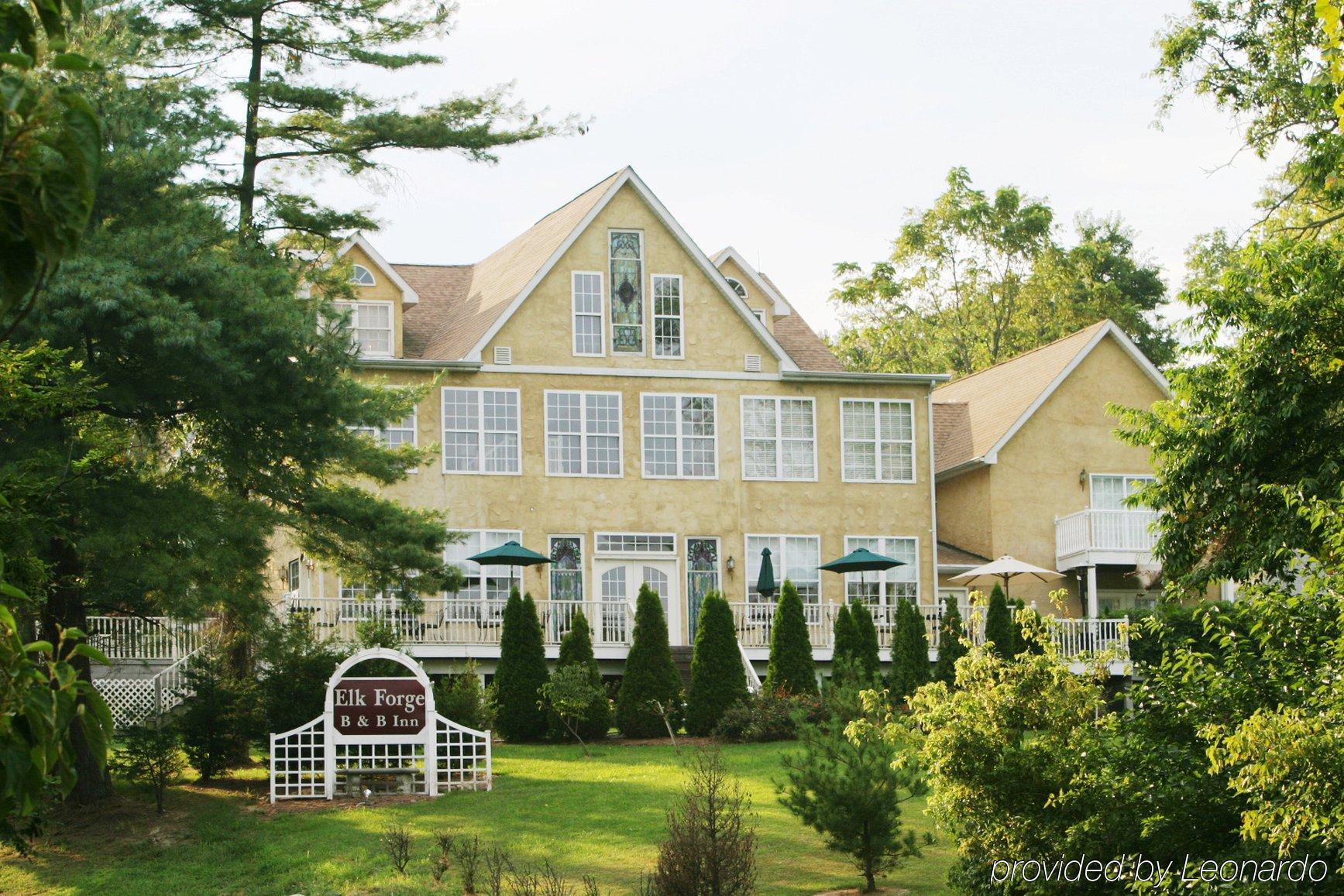 Elk Forge Bed And Breakfast Елктон Екстер'єр фото