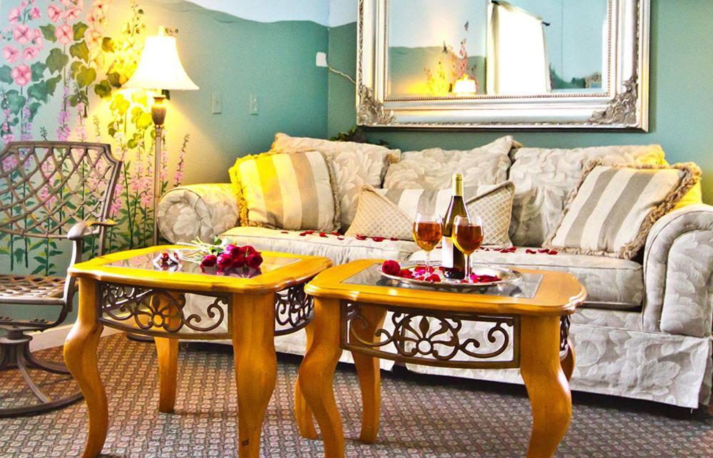 Elk Forge Bed And Breakfast Елктон Екстер'єр фото